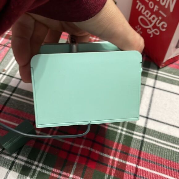 Hallmark Window Wonderland Ornament - Picture 5 of 10